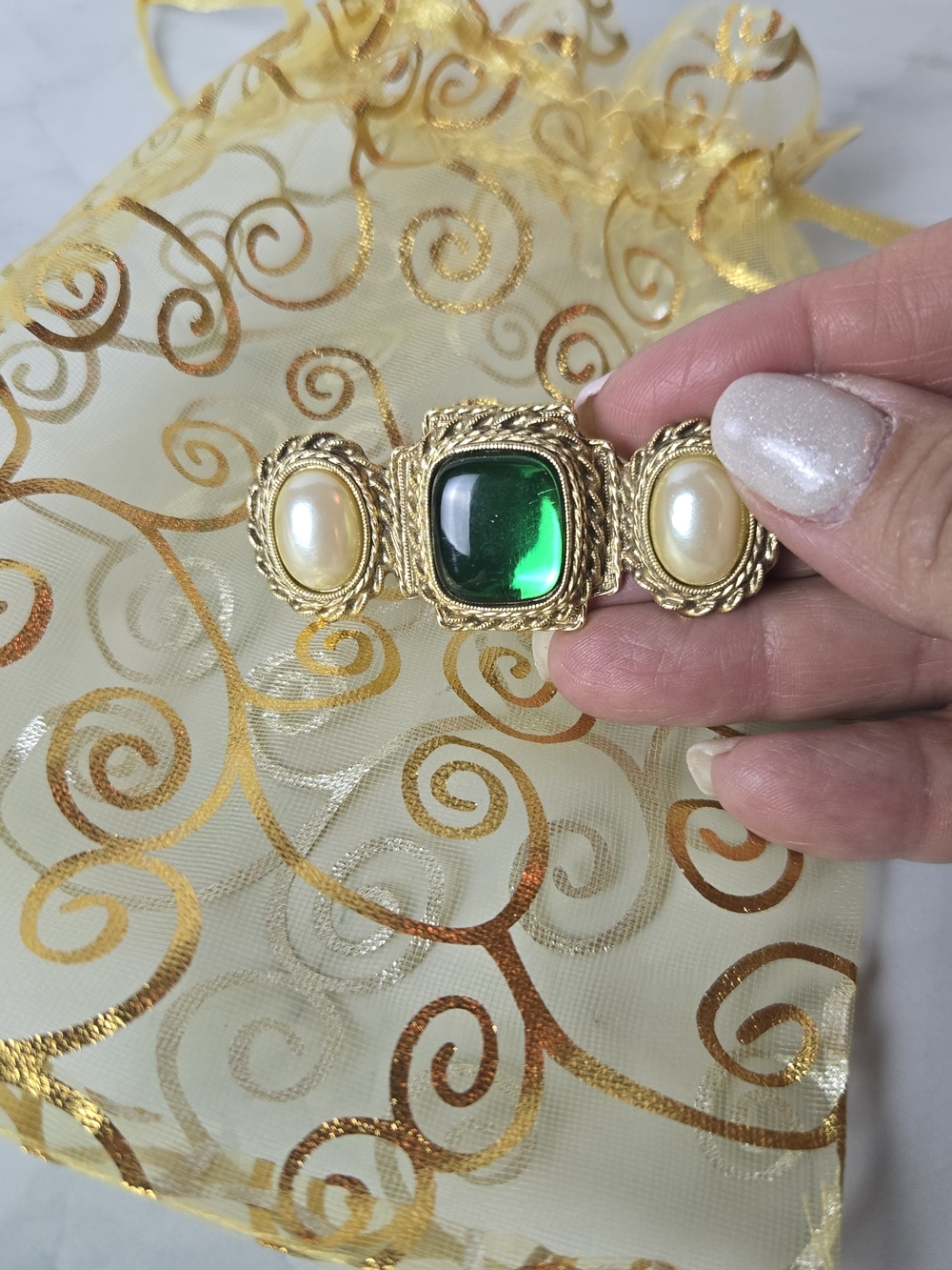 1928 Brand Brooch Victorian Bar Pin Cabuchon Costume Emerald Pearls Goldtone